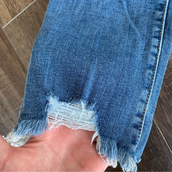 Levi’s 724 High Rise Straight Jeans - Picture 3 of 7